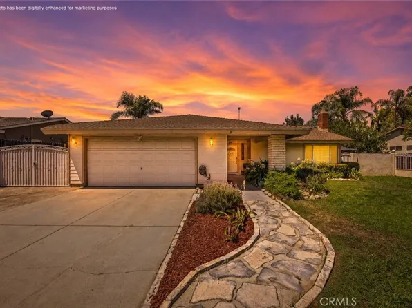 2752 Litchfield Dr, Riverside, CA 92503