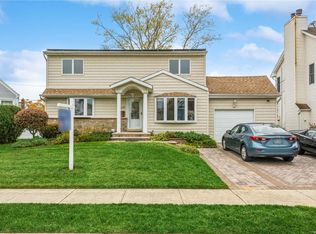 2597 Susan Dr, East Meadow, NY 11554