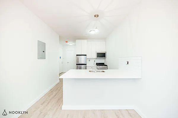 Rented by Nooklyn NYC LLC | media 47