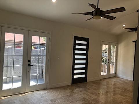 3rd image of 1239 Havenhurst Dr