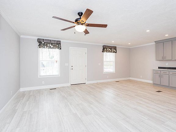 4th image of 28 Hannah Grace Way