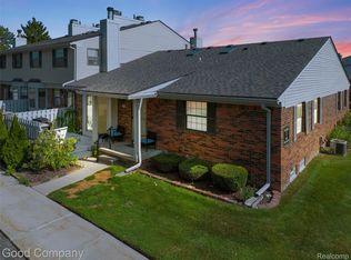 1801 Vine Way Dr APT 4, Canton, MI 48188