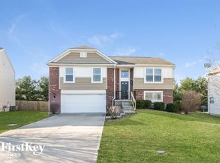901 Regency Ct, Trenton, OH 45067