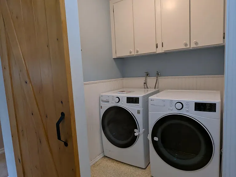 3215 Vallejo Pl — Photo 9