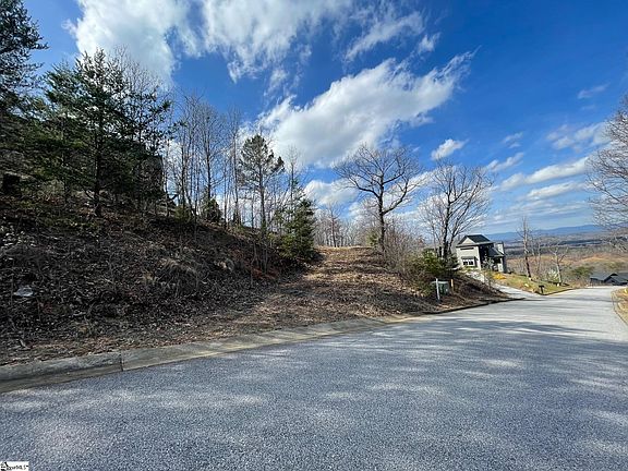 2nd image of 212 Tamala Gwinnett Dr