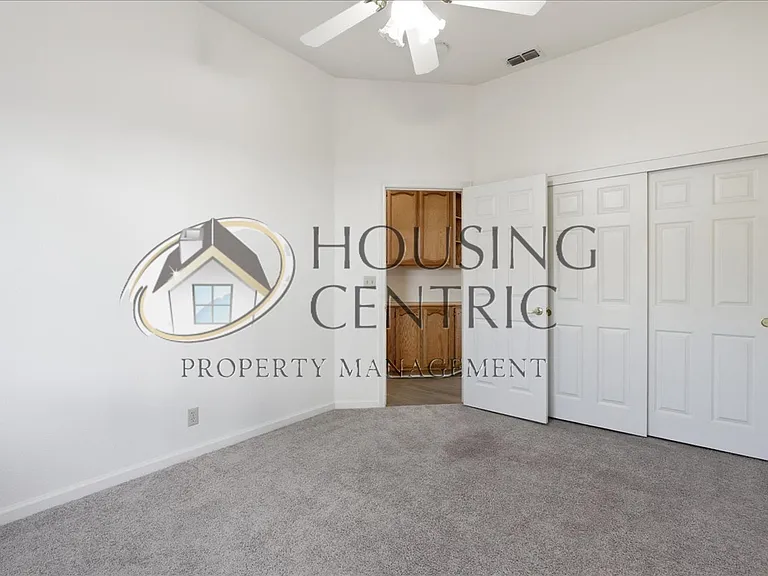108 Pembury Way — Photo 28