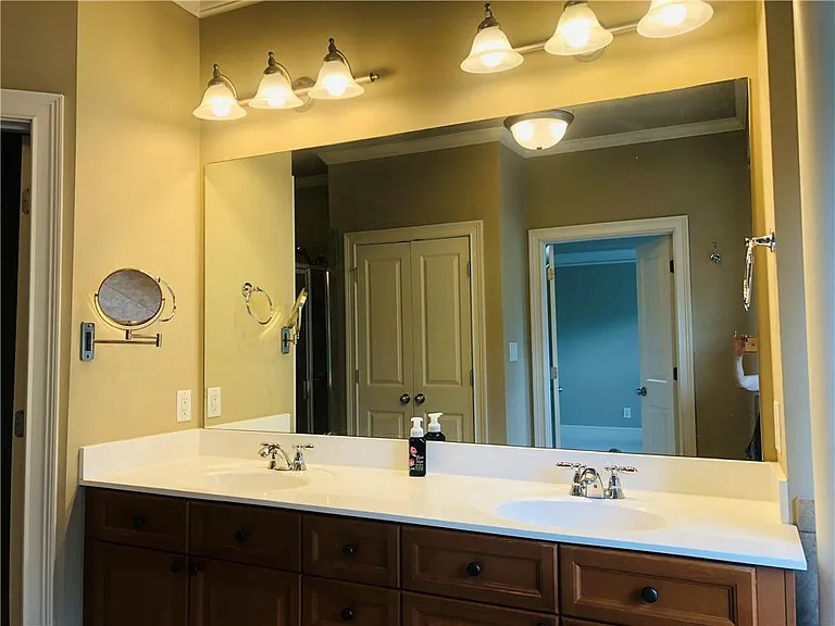 10240 Billings Pointe — Photo 77