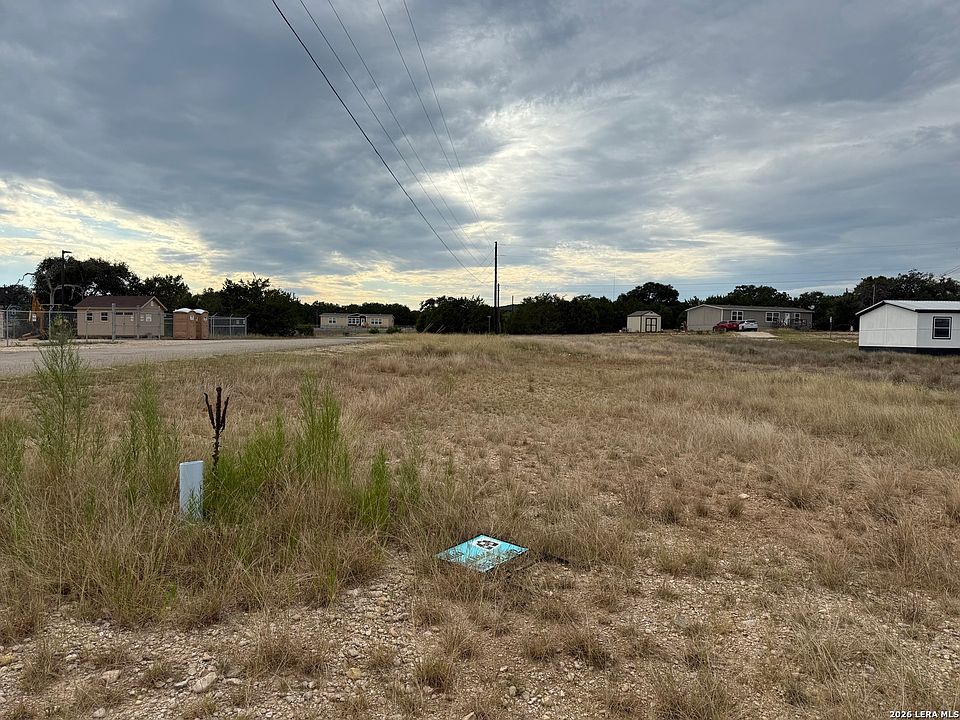 2nd image of 602 Pr 1523 LOT 135