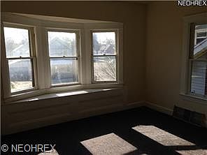 3rd image of 7600 Halle Ave