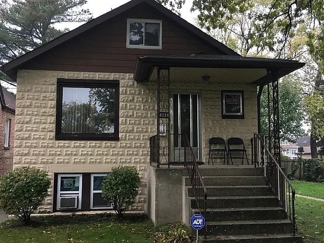 4224 Oak Park Ave photo 1