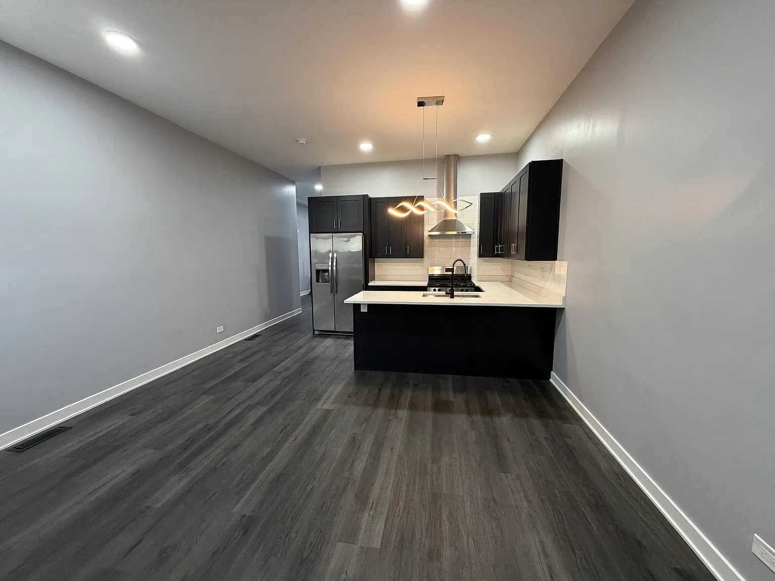 3 bed, 1640 sqft, $2,800 — Photo 2