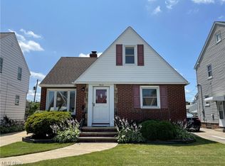 7413 Spring Garden Rd, Parma, OH 44129