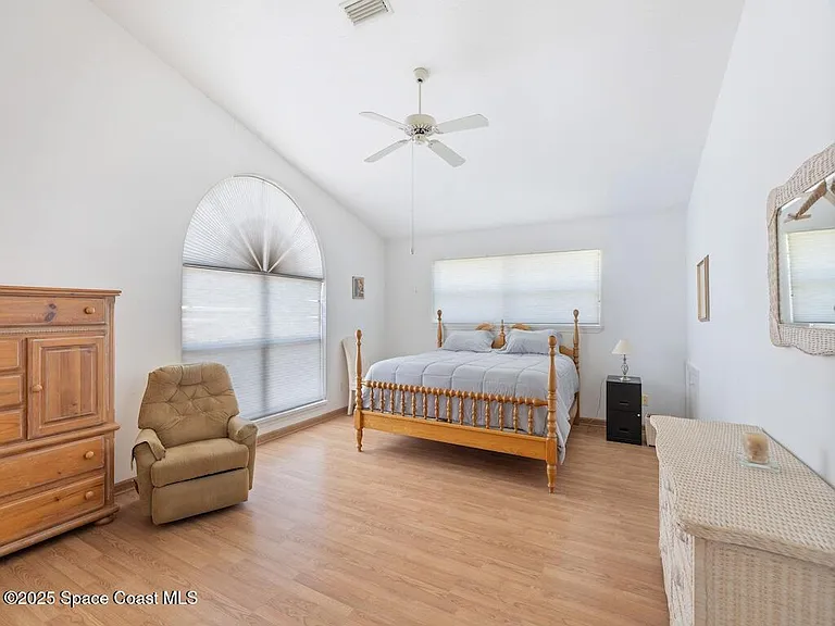 8820 44th Ave — Photo 19