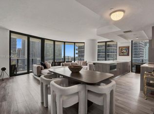 Sls Lux Residences, Miami, FL 33130