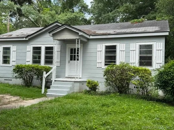 804 Chinook St, Dothan, AL 36303
