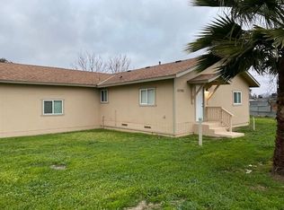 15792 Raymond Rd, Madera, CA 93638