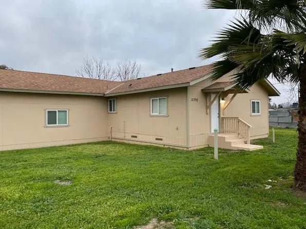 15792 Raymond Rd, Madera, CA 93638