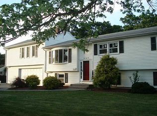 155 Sandy Ln, Warwick, RI 02889