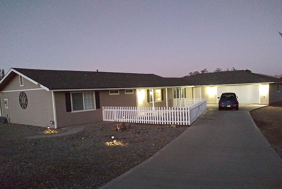 Beautiful 3 bdrm 2 bath home