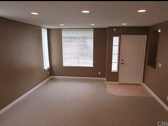 3rd image of 64 Mallorn Dr