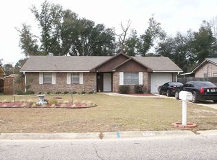 5707 Wickford Ln, Pensacola, FL 32526