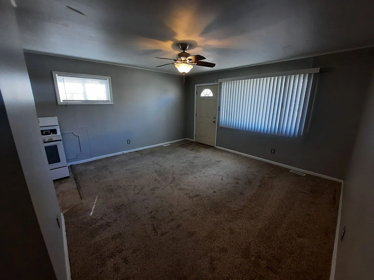 2 Bedroom, 1 Bathroom home! — Photo 3