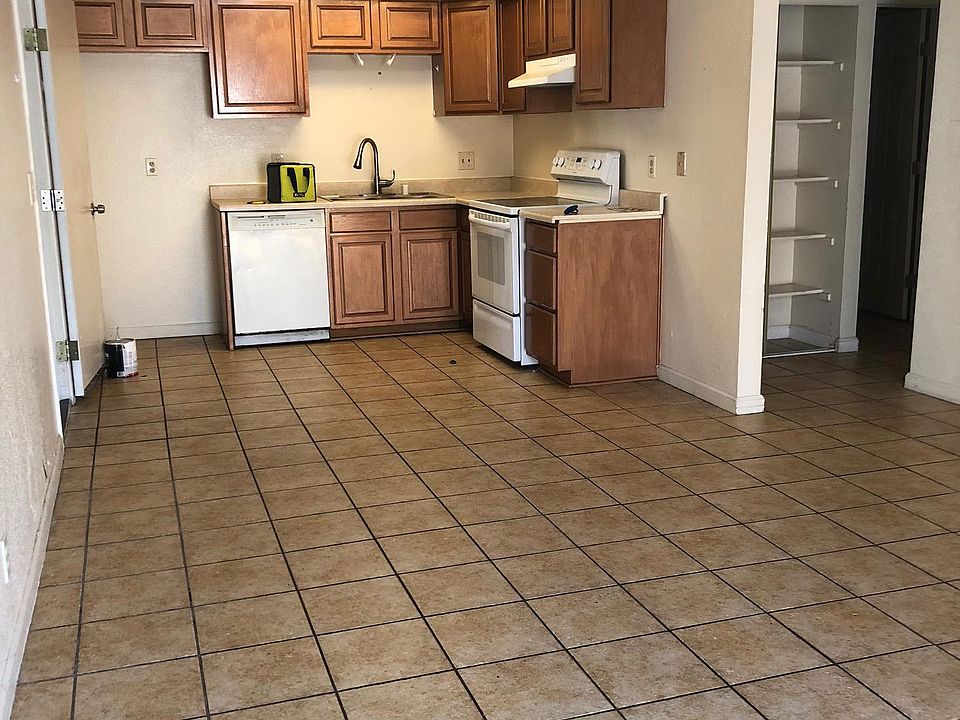 1st image of 7616 Birdie Ct