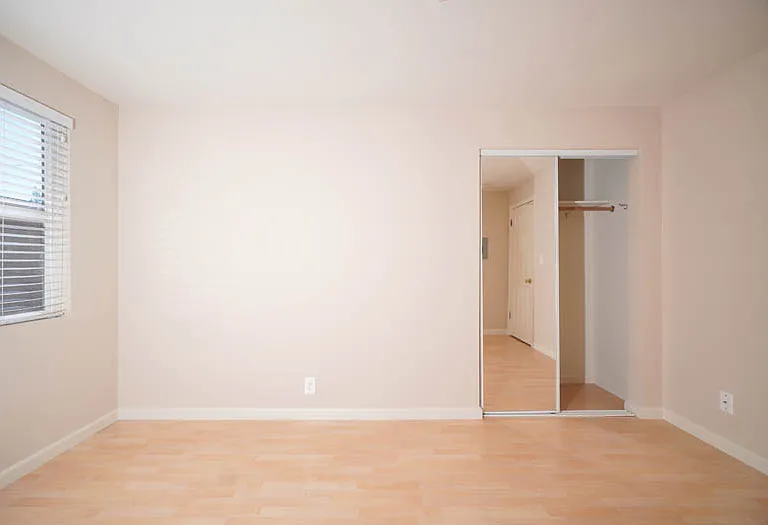 2931 Louis Rd — Photo 9