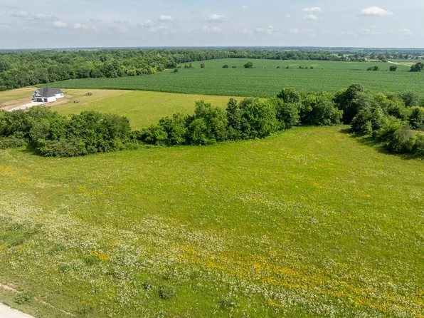 E 235th Rd, Lees Summit, MO 64082