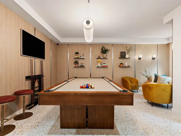 194 East Second Street image 10 of 15