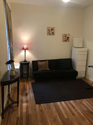 Rented by 63 West | media 17