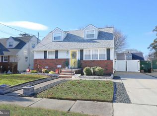 332 Warren Ave, Bellmawr, NJ 08031