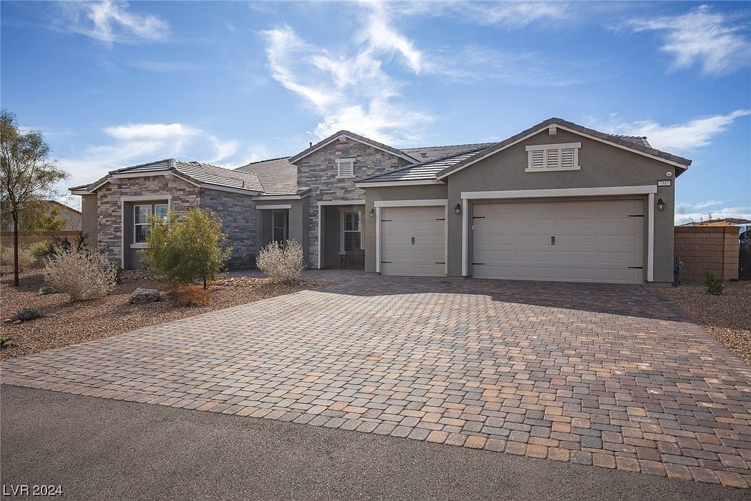 7547 W Ford Ave, Las Vegas, NV 89113 Zillow
