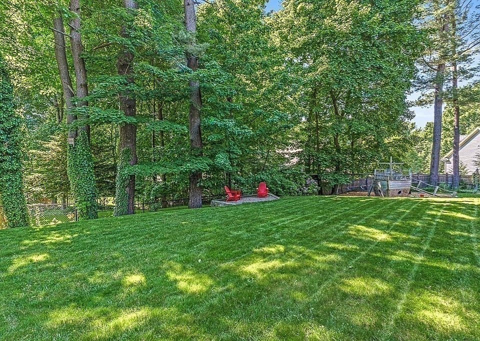 124 Forest St, Winchester, MA 01890 Zillow