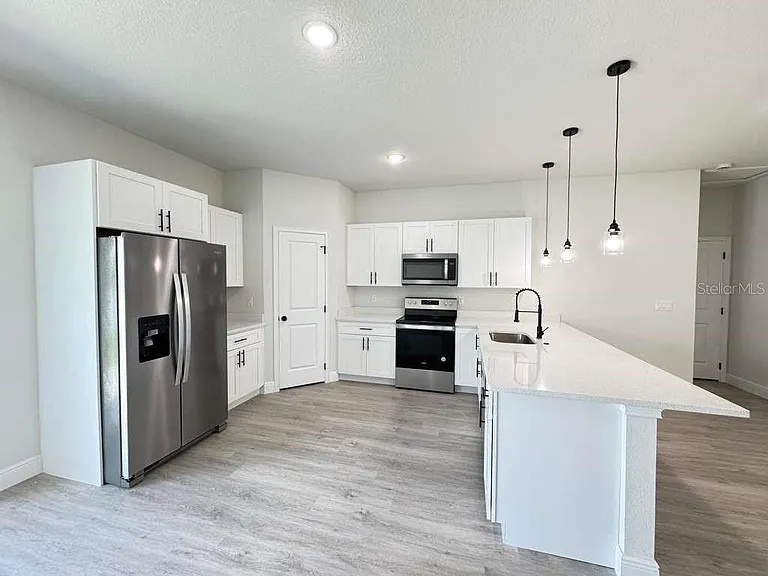 15096 SW 51st Ave — Photo 8