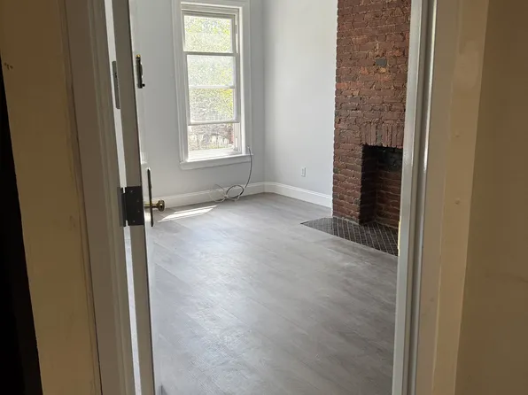 648 6th Avenue image 1 of 15