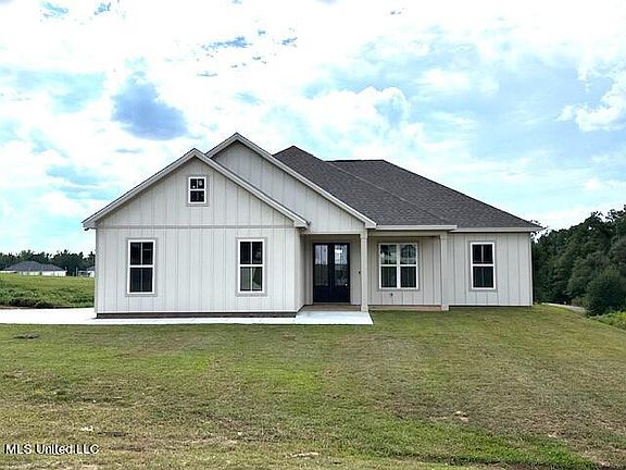 2nd image of 57 Governors Cir