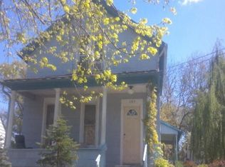 685 N Lincoln Ave, Aurora, IL 60505