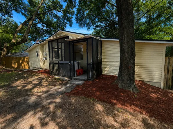 113D Suzanne Ave, Orange Park, FL 32073
