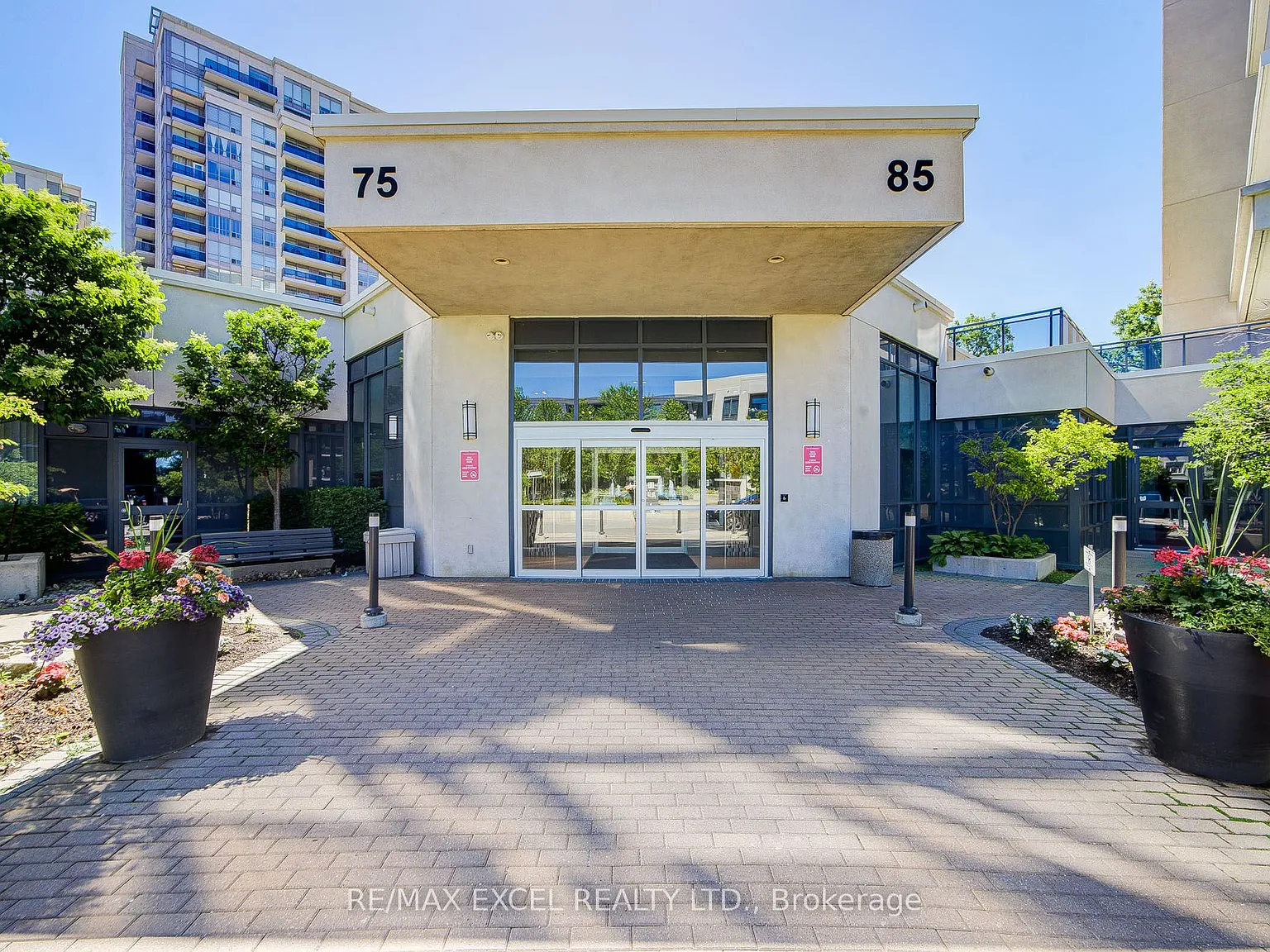 2 bed, $2,900 — Photo 4