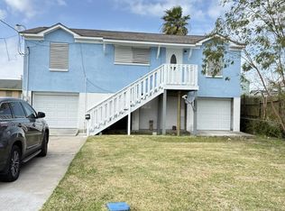 7220 Avenue R, Galveston, TX 77551