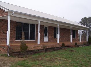 92 Spencer Dr, Lawrenceburg, TN 38464