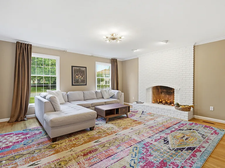 6306 Dunaway Ct — Photo 27