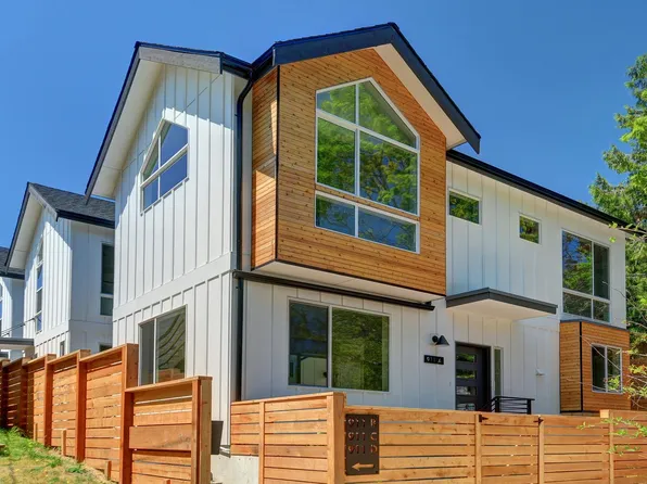 911 B 25th Ave S, Seattle, WA 98144