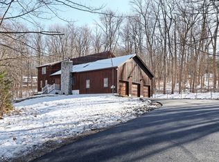 6 Maple Dr, Vernon Twp., NJ 07461