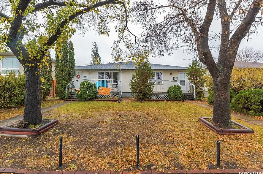 536 Saint John Street — Photo 2
