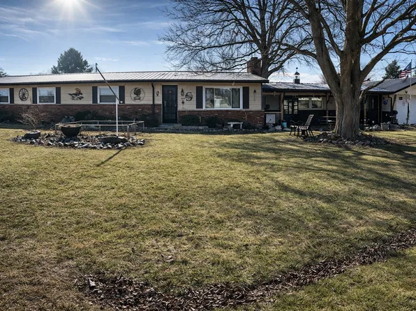 509 W Morris St, Thomasboro, IL 61878