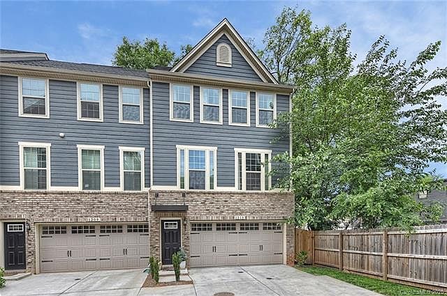 1st image of 1213 Queen Lyon Ct