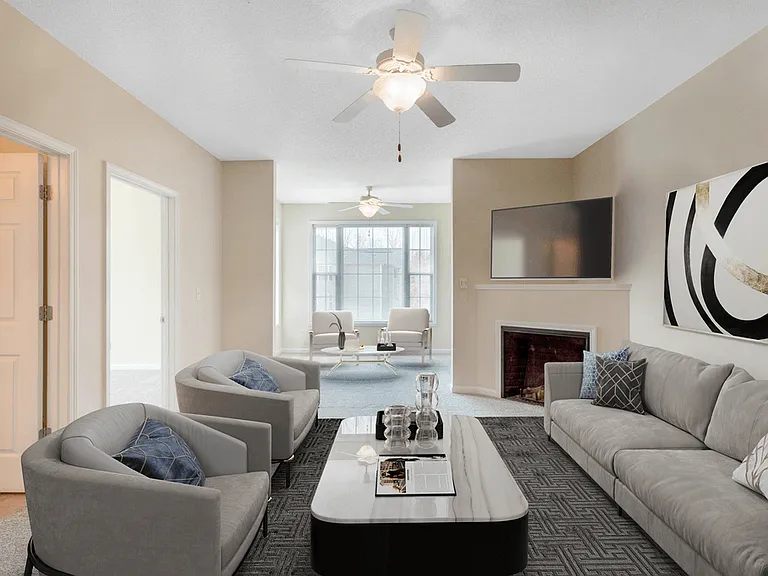 Ashley Court Apartments — Photo 30