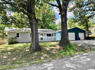 107 N Acre Ln, Jonesboro, IL 62952